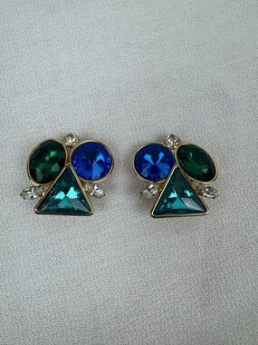 Vintage Geometric rhinestone clip on earrings Goldtone Blue Green Glass Gold